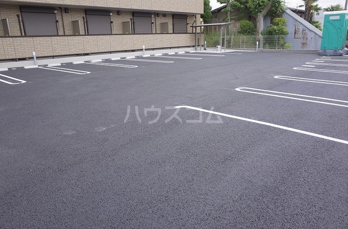21/30 駐車場