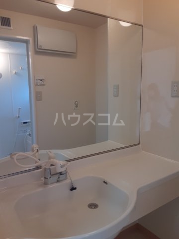 15/30 洗面