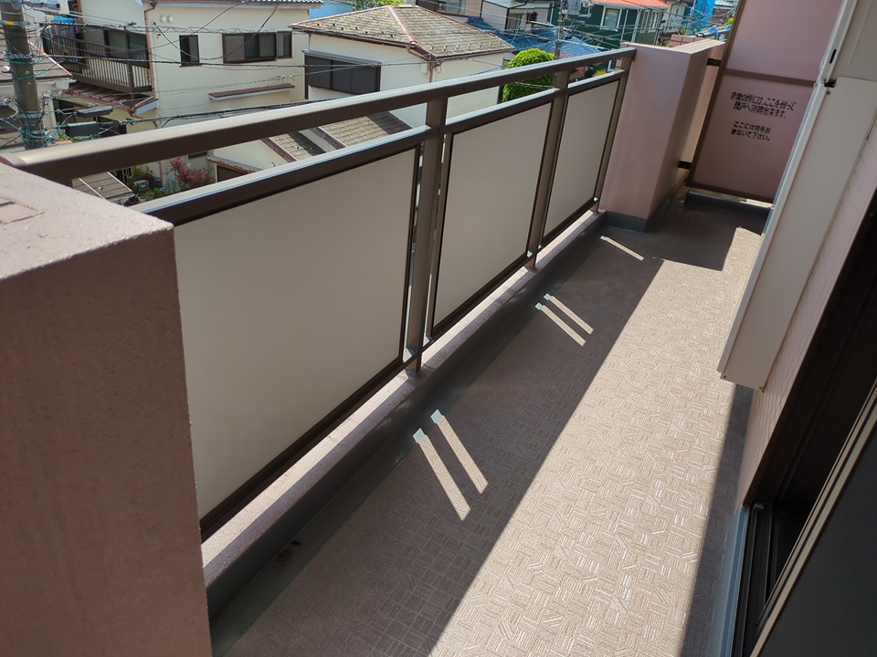 バルコニー