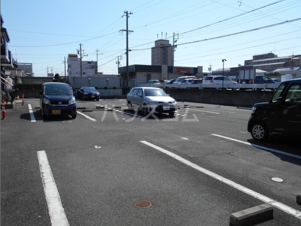 4/7 駐車場