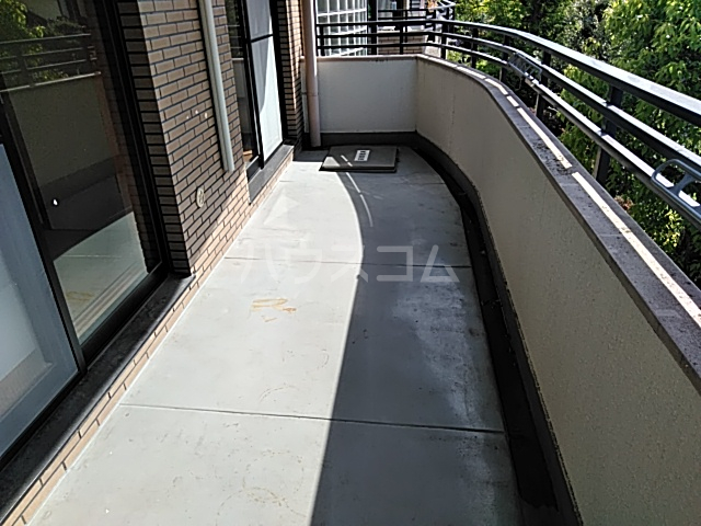22/30 バルコニー
