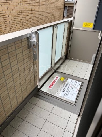 21/30 バルコニー
