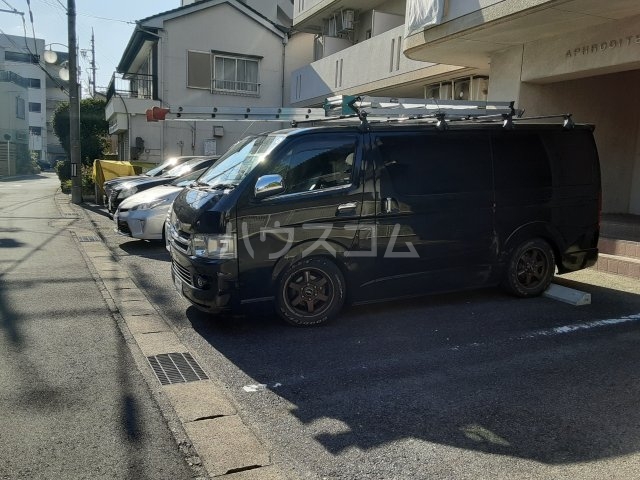 24/30 駐車場