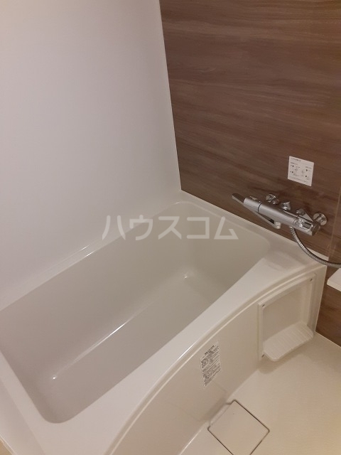 16/30 浴室