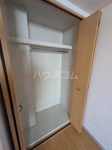 13/30 収納