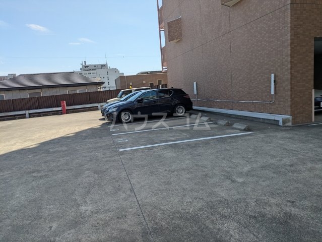 29/30 駐車場