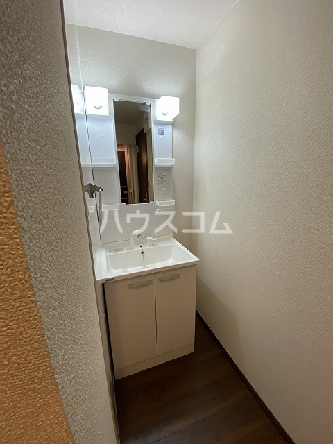 16/30 洗面