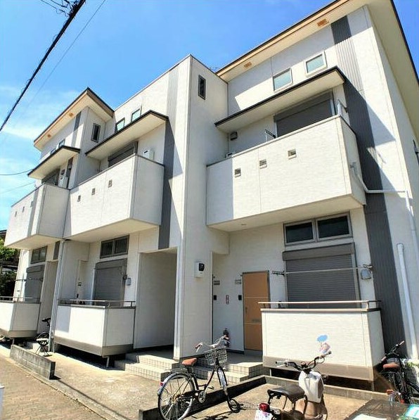 14/24 エントランス