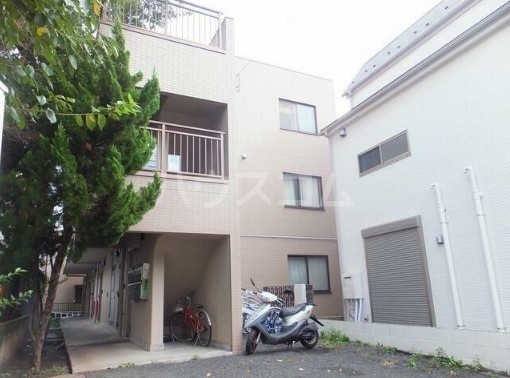 29/30 エントランス