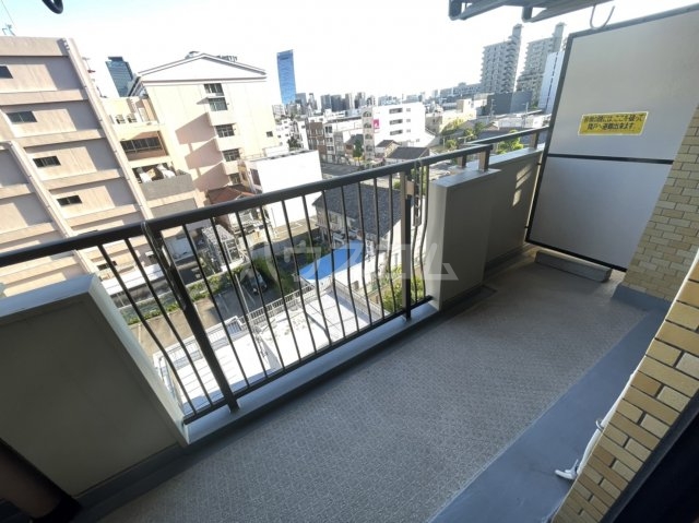 21/30 バルコニー
