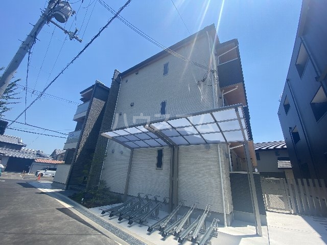 2/30 外観