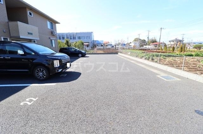 19/20 駐車場
