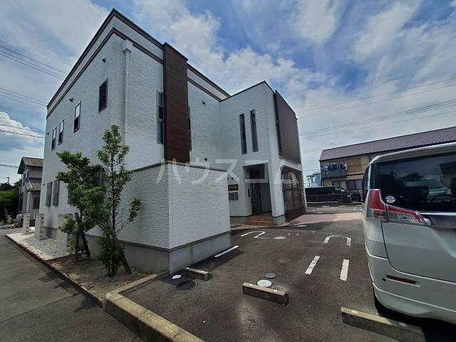 3/7 駐車場