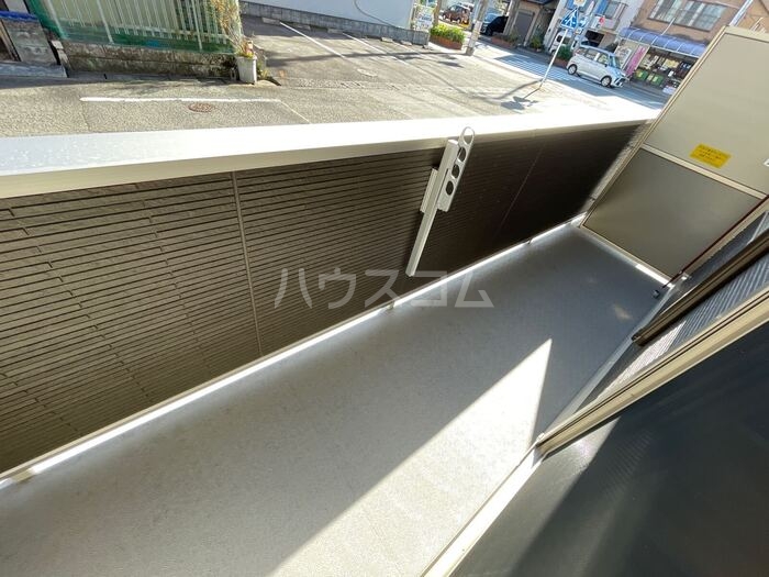 13/23 バルコニー