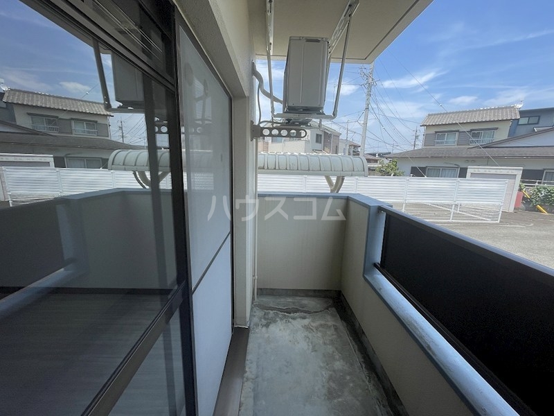 13/18 バルコニー