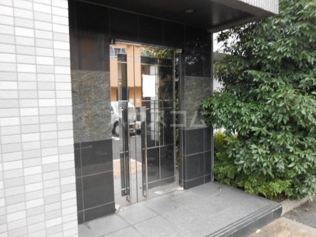 2/10 エントランス