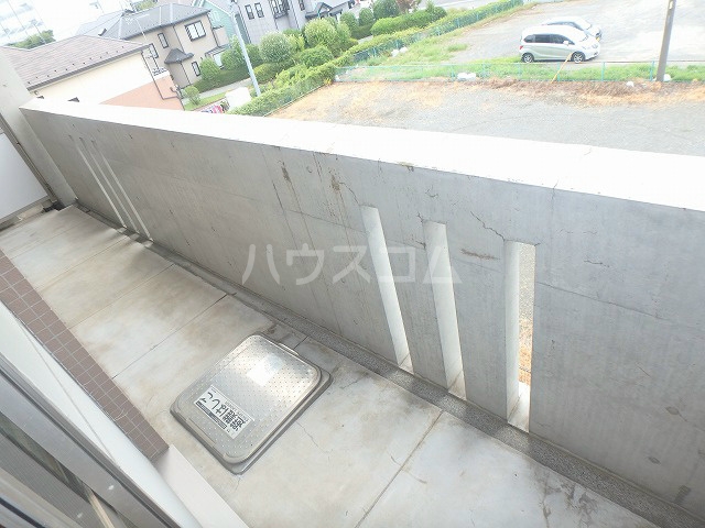 22/28 バルコニー