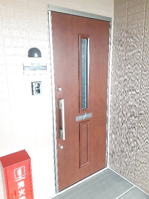 14/30 玄関
