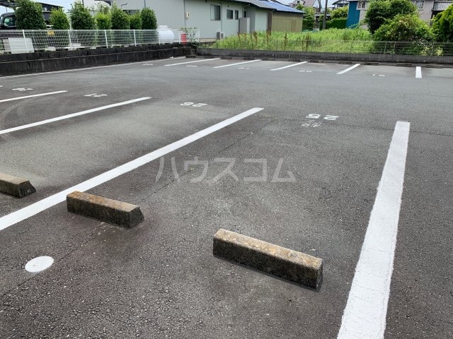 21/22 駐車場