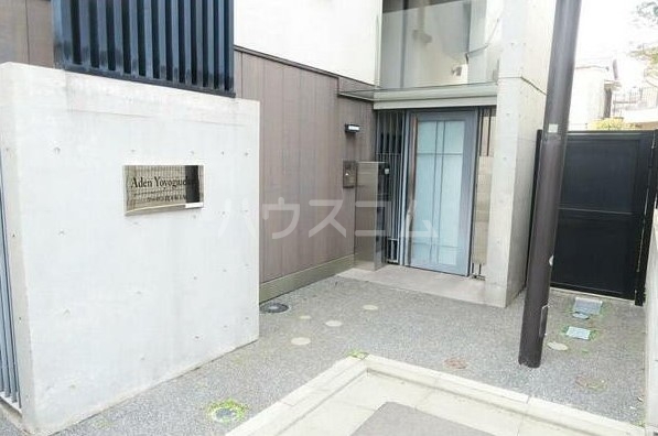 19/28 エントランス