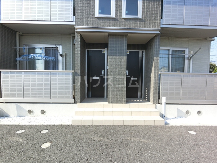 20/22 エントランス