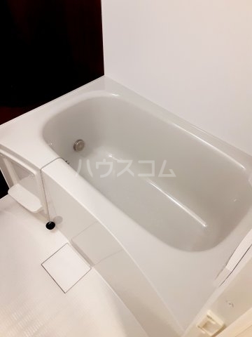 13/30 浴室