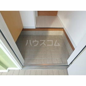 13/30 玄関