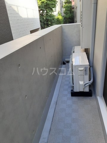 21/30 バルコニー