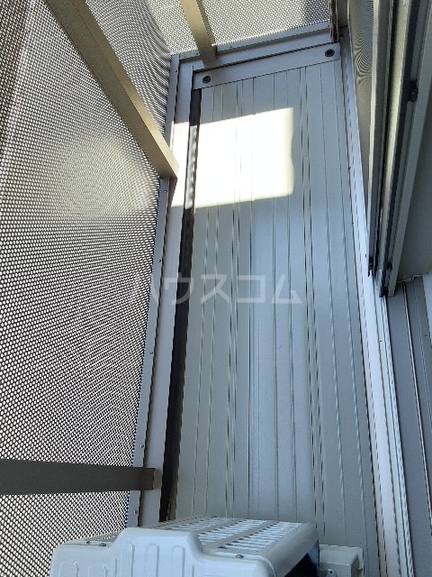 21/25 バルコニー