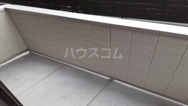 19/28 バルコニー