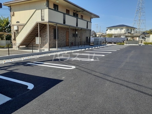 14/20 駐車場