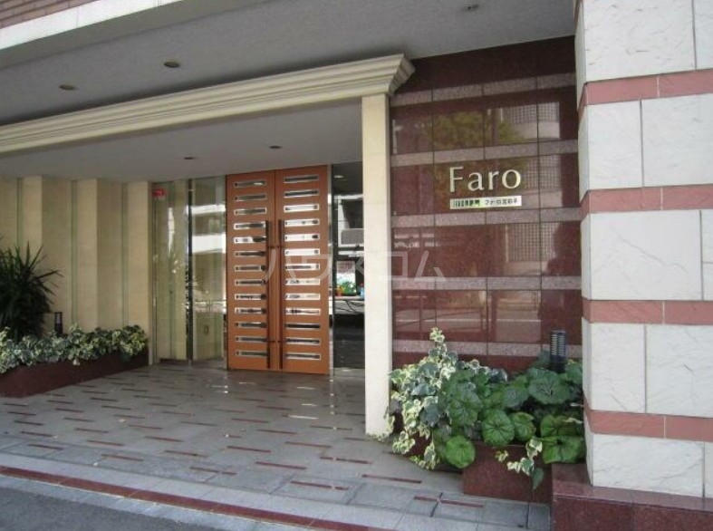 15/26 エントランス