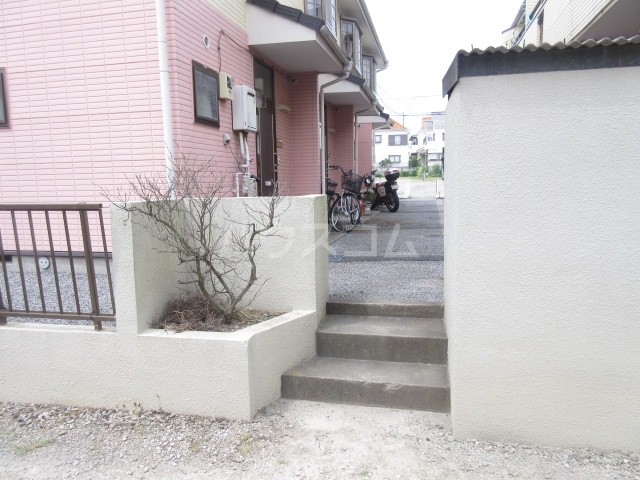 19/21 エントランス