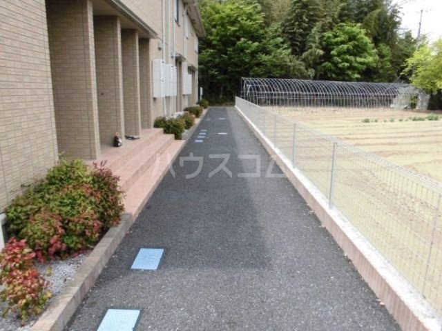 20/30 エントランス