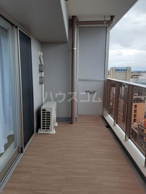 14/28 バルコニー