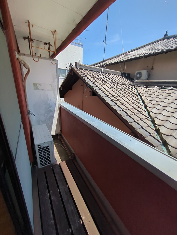 13/18 バルコニー