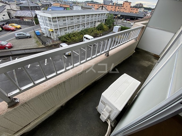 20/30 バルコニー