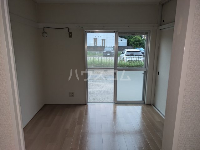 18/20 バルコニー