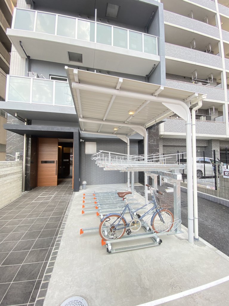 28/30 駐車場