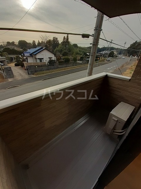 13/22 バルコニー