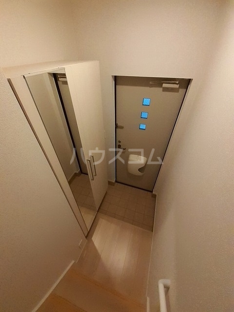 5/24 玄関