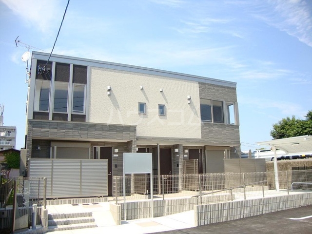 18/24 エントランス