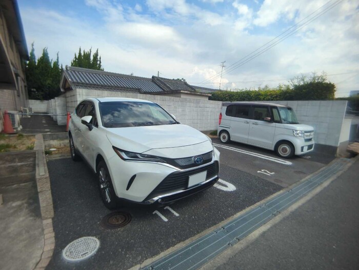 27/29 駐車場