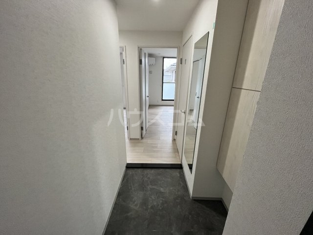 13/30 玄関