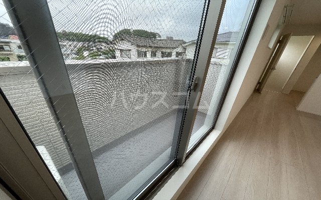 23/30 バルコニー
