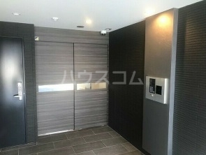 13/21 エントランス