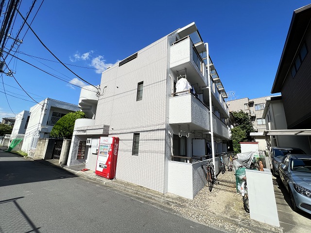 2/4 外観