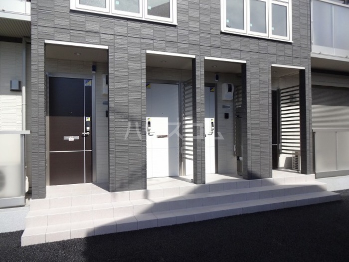 17/28 エントランス