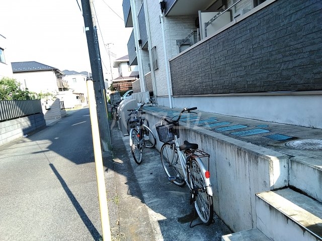 16/22 エントランス