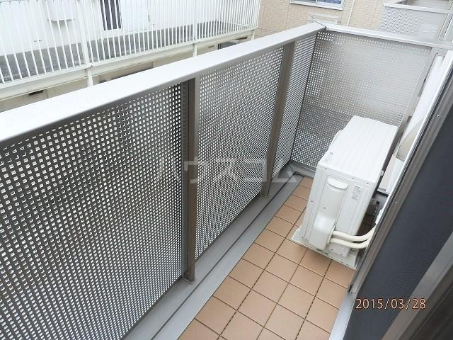 16/22 バルコニー